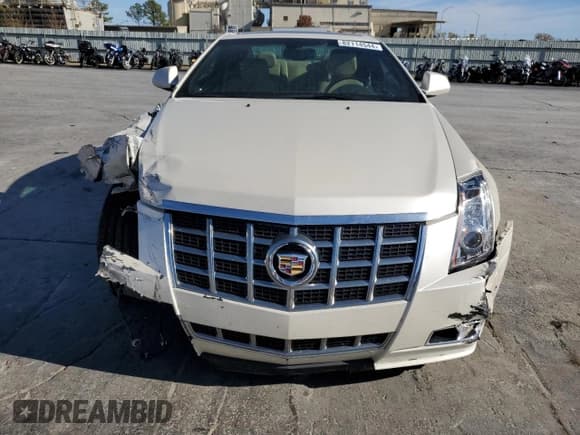 ✅ 2014 Cadillac CTS Premium • VIN: 1G6DD1E31E0123783 • Lot: 82114544. Wystawiony na Copart z przebiegiem 102 879 mil. Bezpłatny archiwum sprzedaży aukcyjnych z USA i szczegółowy raport historii pojazdu na DreamBid. Zdjęcie 5.