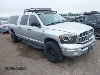 ✅ 2006 Dodge RAM • VIN: 3D3KR19DX6G253574 • Lot: 42425286. Wystawiony na IAAI z przebiegiem 194 057 mil. Bezpłatny archiwum sprzedaży aukcyjnych z USA i szczegółowy raport historii pojazdu na DreamBid. Zdjęcie 1.