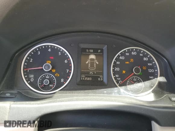 ✅ 2012 Volkswagen Tiguan LE • VIN: WVGAV7AX8CW568651 • Lot: 55969775. Listed on Copart with 113,503 mi. Free auction sales archive from the USA and detailed vehicle history report at DreamBid. Image 9.