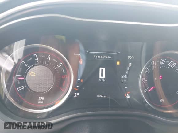 2018 Dodge Challenger R/T z VIN 2C3CDZBT0JH300572, wystawiony jako IAAI lot #43104545 z przebiegiem 83 644 mil mil oraz . Historia ofert i sprzedaży dostępna na DreamBid. Obrazek 7.