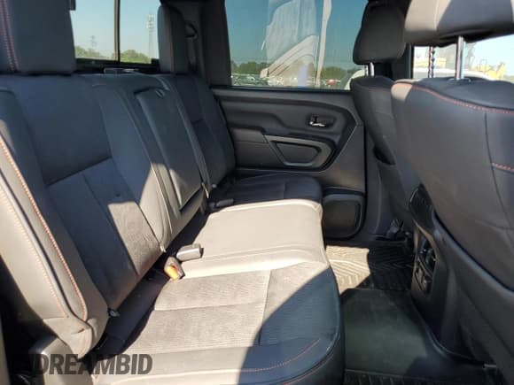 ✅ 2021 Nissan Titan SV • VIN: 1N6AA1ED7MN520561 • Лот: 71583115. Опубликован ранее на Copart с пробегом 53 867 миль. Бесплатный доступ к архиву аукционных продаж из США и подробный отчёт об истории автомобиля на DreamBid. Изображение 10.