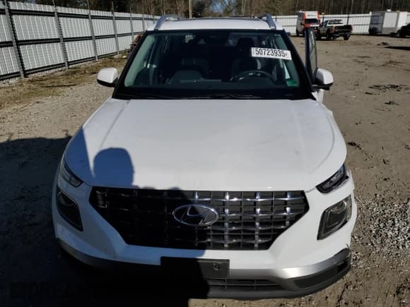 ✅ 2022 Hyundai Venue SEL • VIN: KMHRC8A3XNU158962 • Lot: 50723935. Listed on Copart with 13,770 mi. Free auction sales archive from the USA and detailed vehicle history report at DreamBid. Image 5.