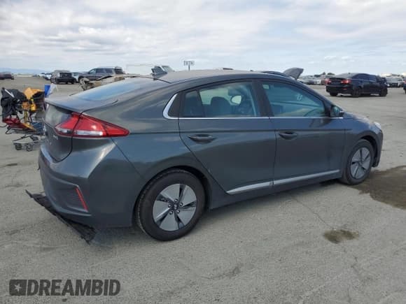 ✅ 2022 Hyundai Ioniq SE • VIN: KMHC75LC5NU282840 • Lot: 53743165. Wystawiony na Copart z przebiegiem 56 030 mil. Bezpłatny archiwum sprzedaży aukcyjnych z USA i szczegółowy raport historii pojazdu na DreamBid. Zdjęcie 3.