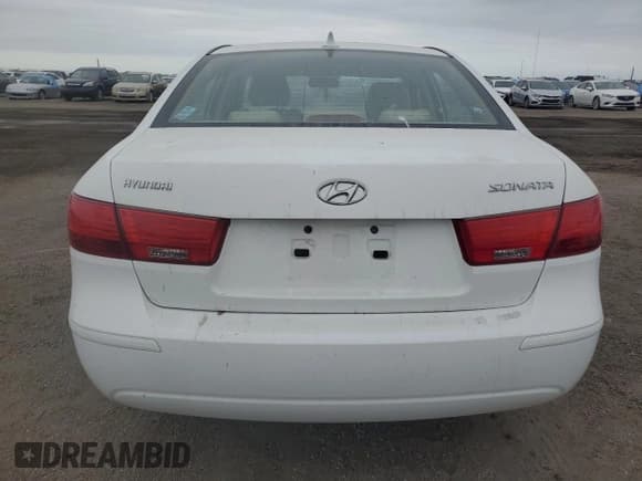 ✅ 2010 Hyundai Sonata GLS • VIN: 5NPET4AC8AH652298 • Лот: 75057454. Опубликован ранее на Copart с пробегом Не указан. Бесплатный доступ к архиву аукционных продаж из США и подробный отчёт об истории автомобиля на DreamBid. Изображение 6.