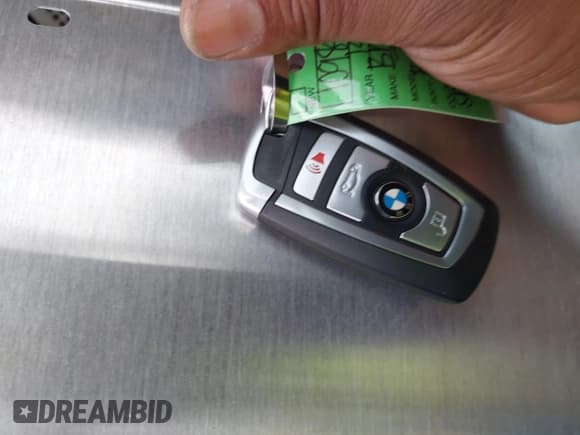 ✅ 2014 BMW 7 Series ALPINA B7 • VIN: WBAYE8C57ED134799 • Lot: 41891633. Wystawiony na IAAI z przebiegiem 96 411 mil. Bezpłatny archiwum sprzedaży aukcyjnych z USA i szczegółowy raport historii pojazdu na DreamBid. Zdjęcie 11.