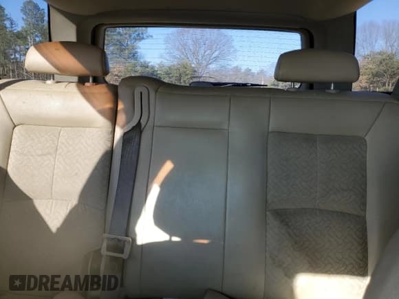 ✅ 2006 Saturn VUE • VIN: 5GZCZ53436S868102 • Lot: 41815295. Wystawiony na Copart z przebiegiem 135 968 mil. Bezpłatny archiwum sprzedaży aukcyjnych z USA i szczegółowy raport historii pojazdu na DreamBid. Zdjęcie 10.