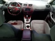 ✅ 2015 Volkswagen Jetta S • VIN: 3VW2K7AJ9FM423293 • Lot: 91328535. Wystawiony na Copart z przebiegiem 142 949 mil. Bezpłatny archiwum sprzedaży aukcyjnych z USA i szczegółowy raport historii pojazdu na DreamBid. Zdjęcie 8.