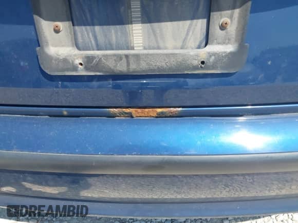 2003 BMW 3 Series 325xi с VIN WBAEU33423PM57718, выставлен на аукционе IAAI как лот 42915962 с пробегом 178 022 миль миль и . История ставок и продаж доступна на DreamBid. Изображение 6.