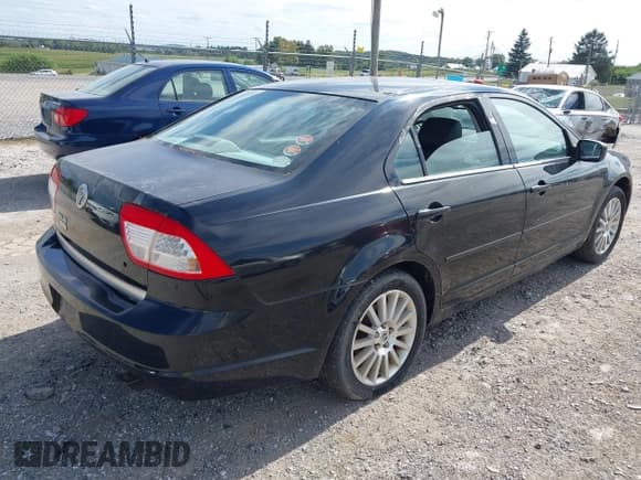 ✅ 2006 Mercury Milan Premier • VIN: 3MEFM08Z26R606554 • Лот: 43205250. Опубликован ранее на IAAI с пробегом 203 702 миль. Бесплатный доступ к архиву аукционных продаж из США и подробный отчёт об истории автомобиля на DreamBid. Изображение 4.