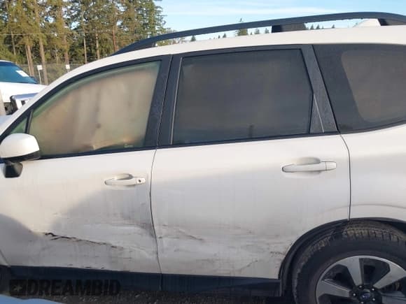 ✅ 2017 Subaru Forester Premium • VIN: JF2SJAEC6HH801027 • Лот: 43495522. Опубликован ранее на IAAI с пробегом Не указан. Бесплатный доступ к архиву аукционных продаж из США и подробный отчёт об истории автомобиля на DreamBid. Изображение 15.