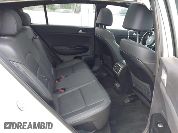 ✅ 2022 Kia Sportage Nightfall • VIN: KNDP6CAC6N7020730 • Lot: 42482003. Listed on IAAI with 37,582 mi. Free auction sales archive from the USA and detailed vehicle history report at DreamBid. Image 8.