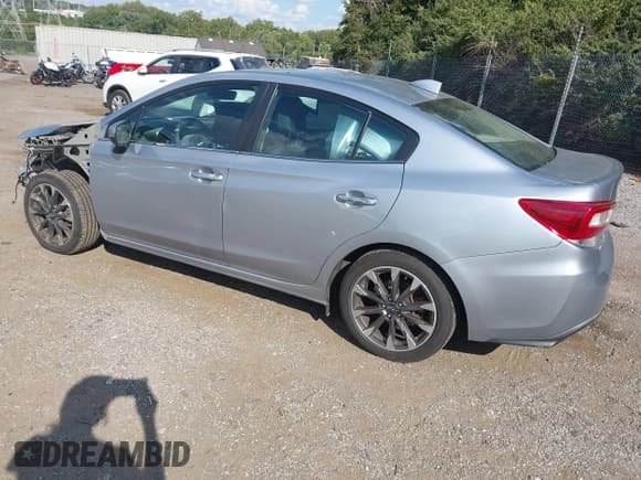 ✅ 2020 Subaru Impreza Limited • VIN: 4S3GKAU63L3605954 • Lot: 43016686. Listed on IAAI with 21,405 mi. Free auction sales archive from the USA and detailed vehicle history report at DreamBid. Image 3.