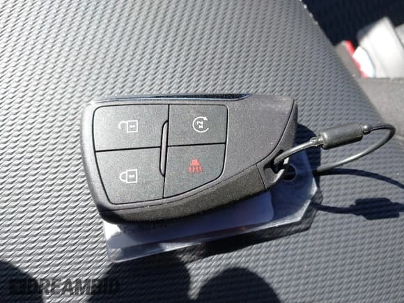 ✅ 2026 Chevrolet Equinox FWD LT • VIN: 3GNAXHEG4TL238341 • Лот: 43607005. Опубликован ранее на IAAI с пробегом 8 229 миль. Бесплатный доступ к архиву аукционных продаж из США и подробный отчёт об истории автомобиля на DreamBid. Изображение 11.