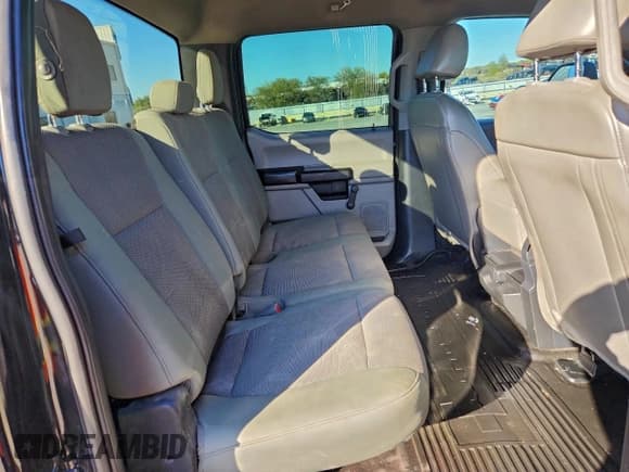 ✅ 2021 Ford F-350 XL • VIN: 1FT8W3DT1MEC83959 • Lot: 94716945. Listed on Copart with 106,734 mi. Free auction sales archive from the USA and detailed vehicle history report at DreamBid. Image 6.