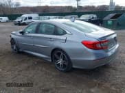 ✅ 2021 Honda Accord Touring • VIN: 1HGCV2F9XMA001335 • Lot: 43644864. Wystawiony na IAAI z przebiegiem 95 715 mil. Bezpłatny archiwum sprzedaży aukcyjnych z USA i szczegółowy raport historii pojazdu na DreamBid. Zdjęcie 3.