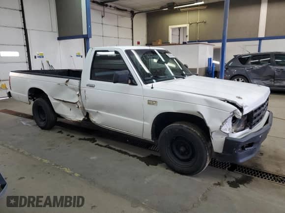 1989 Chevrolet S-10 X96 с VIN 1GCCS14Z5K8129605, выставлен на аукционе Copart как лот 88335355 с пробегом 131 721 миль миль и Списание • Salvage title. История ставок и продаж доступна на DreamBid. Изображение 4.