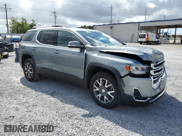 ✅ 2023 GMC Acadia SLT • VIN: 1GKKNML47PZ166428 • Lot: 85328775. Wystawiony na Copart z przebiegiem 22 592 mil. Bezpłatny archiwum sprzedaży aukcyjnych z USA i szczegółowy raport historii pojazdu na DreamBid. Zdjęcie 4.