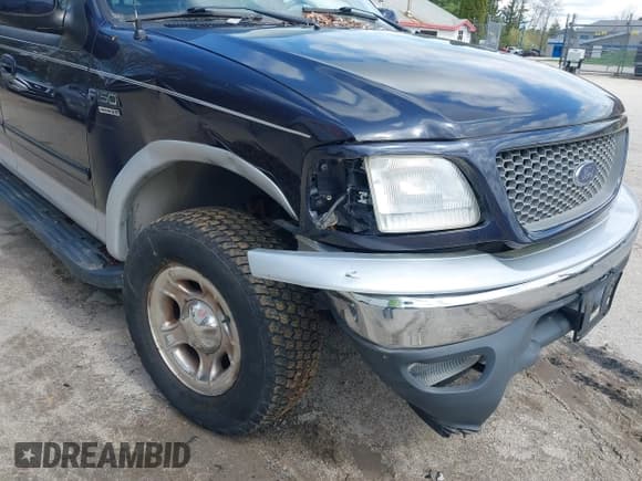 ✅ 2001 Ford F-150 XLT • VIN: 1FTRW08W61KA40278 • Lot: 42230567. Wystawiony na IAAI z przebiegiem 64 896 mil. Bezpłatny archiwum sprzedaży aukcyjnych z USA i szczegółowy raport historii pojazdu na DreamBid. Zdjęcie 6.