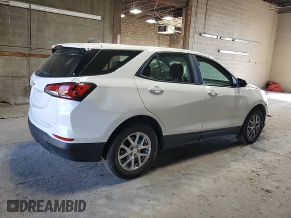 2024 Chevrolet Equinox LS with VIN 3GNAXHEGXRL252544, listed as a Copart auction lot 80685645 with 25,299 mi miles and Salvage title. Bid and sale history available at DreamBid. Image 3.