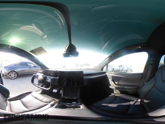 ✅ 2022 Tesla Model X Plaid • VIN: 7SAXCBE63NF337529 • Lot: 42066904. Wystawiony na IAAI z przebiegiem 56 933 mil. Bezpłatny archiwum sprzedaży aukcyjnych z USA i szczegółowy raport historii pojazdu na DreamBid. Zdjęcie 22.