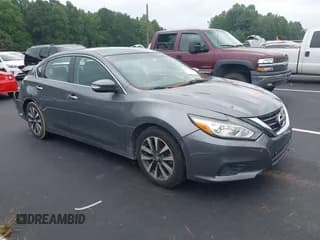 ✅ 2017 Nissan Altima SL • VIN: 1N4AL3AP3HC200654 • Lot: 42939992. Listed on IAAI with 134,797 mi. Free auction sales archive from the USA and detailed vehicle history report at DreamBid. Image 1.