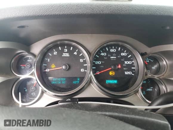 2011 Chevrolet Silverado 1500 LT с VIN 3GCPKSE36BG217073, выставлен на аукционе Copart как лот 90915785 с пробегом 144 236 миль миль и Чистый • Clean title. История ставок и продаж доступна на DreamBid. Изображение 9.