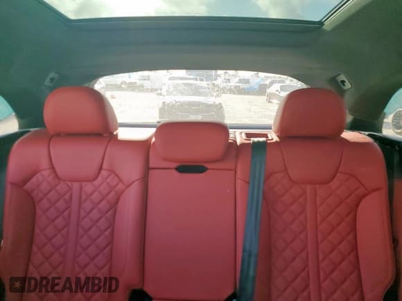 ✅ 2024 Audi SQ5 Premium Plus • VIN: WA1B4AFY0R2011267 • Lot: 66328495. Wystawiony na Copart z przebiegiem 11 945 mil. Bezpłatny archiwum sprzedaży aukcyjnych z USA i szczegółowy raport historii pojazdu na DreamBid. Zdjęcie 10.