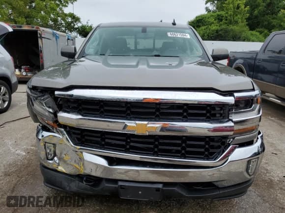 ✅ 2017 Chevrolet Silverado 1500 LT • VIN: 3GCUKREC4HG202978 • Лот: 60621594. Опубликован ранее на Copart с пробегом 114 098 миль. Бесплатный доступ к архиву аукционных продаж из США и подробный отчёт об истории автомобиля на DreamBid. Изображение 5.
