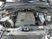 ✅ 2017 Audi Q5 Premium • VIN: WA1C2AFP2HA097106 • Lot: 58935585. Wystawiony na Copart z przebiegiem 105 187 mil. Bezpłatny archiwum sprzedaży aukcyjnych z USA i szczegółowy raport historii pojazdu na DreamBid. Zdjęcie 12.