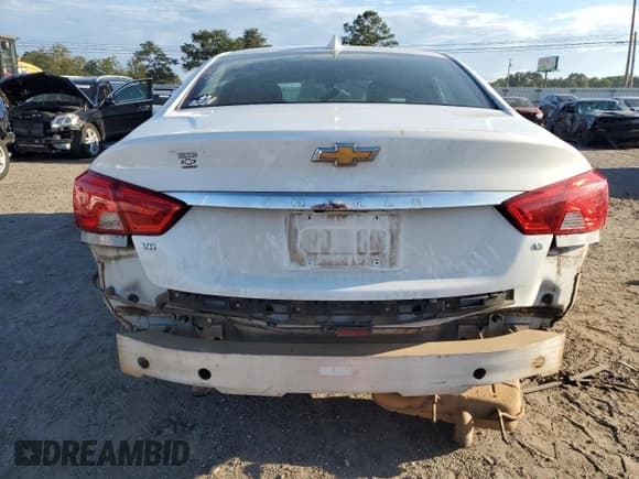 ✅ 2019 Chevrolet Impala LT • VIN: 1G11Z5S31KU110297 • Лот: 72637664. Опубликован ранее на Copart с пробегом 199 073 миль. Бесплатный доступ к архиву аукционных продаж из США и подробный отчёт об истории автомобиля на DreamBid. Изображение 6.