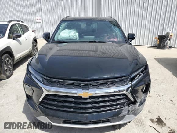 2024 Chevrolet Blazer LT z VIN 3GNKBJR40RS178941, wystawiony jako Copart lot #53538185 z przebiegiem 27 969 mil mil oraz Czysty tytuł • Clean title. Historia ofert i sprzedaży dostępna na DreamBid. Obrazek 5.