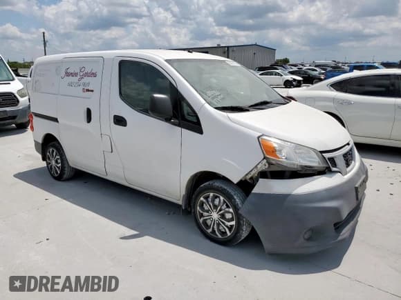 ✅ 2016 Nissan NV200 S • VIN: 3N6CM0KN0GK696448 • Lot: 66461605. Wystawiony na Copart z przebiegiem 198 137 mil. Bezpłatny archiwum sprzedaży aukcyjnych z USA i szczegółowy raport historii pojazdu na DreamBid. Zdjęcie 4.