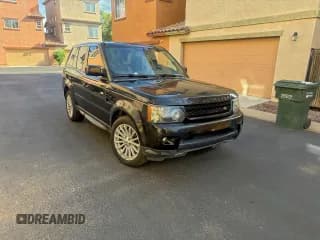 ✅ 2013 Land Rover Range Rover Sport HSE • VIN: SALSF2D42DA786957 • Лот: 95334075. Опубликован ранее на Copart с пробегом 90 245 миль. Бесплатный доступ к архиву аукционных продаж из США и подробный отчёт об истории автомобиля на DreamBid. Изображение 1.