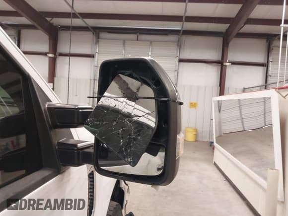 ✅ 2020 Ford F-250 XL • VIN: 1FT7W2B65LED67610 • Lot: 41288173. Listed on IAAI with 160,730 mi. Free auction sales archive from the USA and detailed vehicle history report at DreamBid. Image 19.