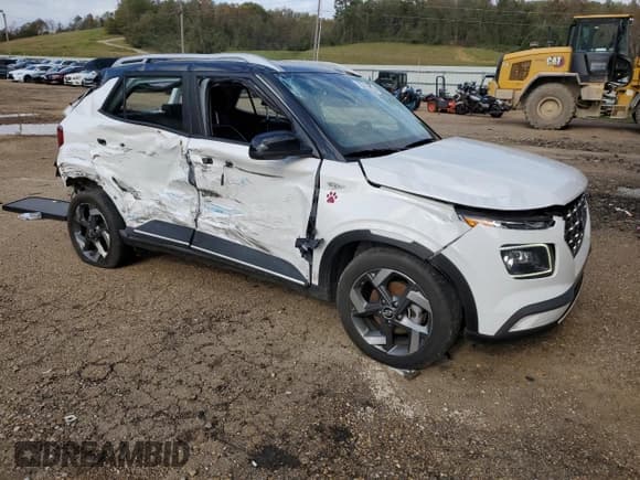 ✅ 2023 Hyundai Venue Limited • VIN: KMHRC8A39PU260224 • Lot: 81989554. Listed on Copart with 22,665 mi. Free auction sales archive from the USA and detailed vehicle history report at DreamBid. Image 4.