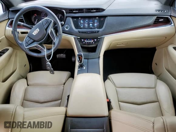 ✅ 2017 Cadillac XT5 Luxury FWD • VIN: 1GYKNBRS3HZ321560 • Lot: 92824305. Listed on Copart with 122,508 mi. Free auction sales archive from the USA and detailed vehicle history report at DreamBid. Image 8.