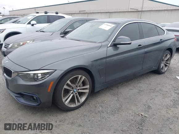 ✅ 2019 BMW 4 Series 440i • VIN: WBA4J5C57KBM66127 • Lot: 41906068. Wystawiony na IAAI z przebiegiem 37 949 mil. Bezpłatny archiwum sprzedaży aukcyjnych z USA i szczegółowy raport historii pojazdu na DreamBid. Zdjęcie 2.