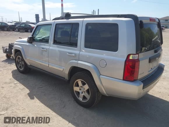 ✅ 2010 Jeep Commander Sport • VIN: 1J4RG4GK3AC130074 • Лот: 43197558. Опубликован ранее на IAAI с пробегом 149 157 миль. Бесплатный доступ к архиву аукционных продаж из США и подробный отчёт об истории автомобиля на DreamBid. Изображение 3.