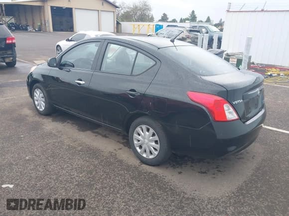 ✅ 2012 Nissan Versa SV • VIN: 3N1CN7AP1CL814932 • Lot: 42272722. Listed on IAAI with 137,349 mi. Free auction sales archive from the USA and detailed vehicle history report at DreamBid. Image 3.