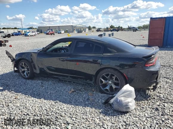 ✅ 2017 Dodge Charger SXT • VIN: 2C3CDXHGXHH504885 • Lot: 86989815. Wystawiony na Copart z przebiegiem 122 455 mil. Bezpłatny archiwum sprzedaży aukcyjnych z USA i szczegółowy raport historii pojazdu na DreamBid. Zdjęcie 2.