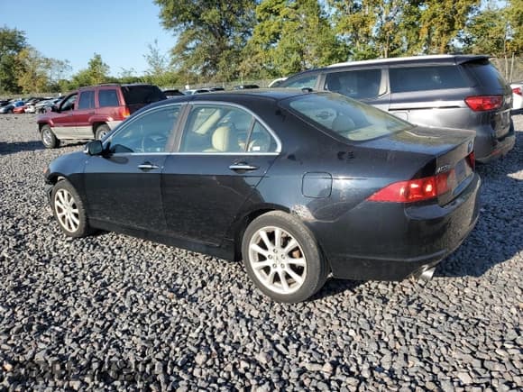 ✅ 2006 Acura TSX • VIN: JH4CL96836C031822 • Лот: 71283705. Опубликован ранее на Copart с пробегом 194 204 миль. Бесплатный доступ к архиву аукционных продаж из США и подробный отчёт об истории автомобиля на DreamBid. Изображение 2.