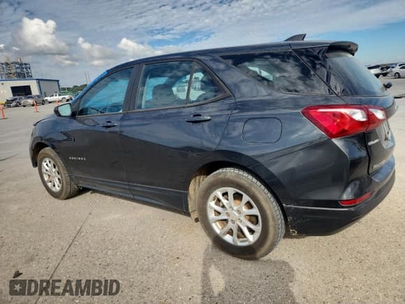 ✅ 2020 Chevrolet Equinox LS • VIN: 2GNAXHEV2L6209004 • Lot: 82473005. Wystawiony na Copart z przebiegiem 142 649 mil. Bezpłatny archiwum sprzedaży aukcyjnych z USA i szczegółowy raport historii pojazdu na DreamBid. Zdjęcie 2.