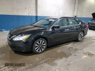 ✅ 2017 Nissan Altima S • VIN: 1N4AL3APXHN366450 • Лот: 92107105. Опубликован ранее на Copart с пробегом 126 011 миль. Бесплатный доступ к архиву аукционных продаж из США и подробный отчёт об истории автомобиля на DreamBid. Изображение 1.