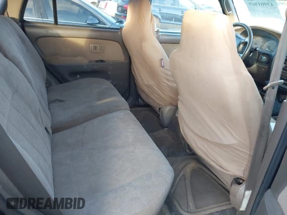 ✅ 2000 Toyota 4Runner SR5 • VIN: JT3GN86RXY0178003 • Lot: 43901965. Listed on IAAI with 436,032 mi. Free auction sales archive from the USA and detailed vehicle history report at DreamBid. Image 8.