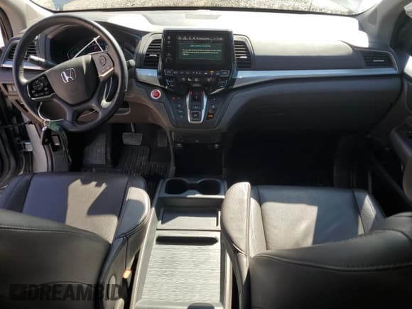 ✅ 2019 Honda Odyssey Touring • VIN: 5FNRL6H8XKB083758 • Lot: 82373125. Wystawiony na Copart z przebiegiem 96 448 mil. Bezpłatny archiwum sprzedaży aukcyjnych z USA i szczegółowy raport historii pojazdu na DreamBid. Zdjęcie 8.