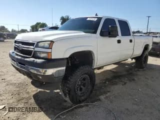 ✅ 2007 Chevrolet Silverado 2500HD LT1 • VIN: 1GCHK23D77F172637 • Лот: 71227575. Опубликован ранее на Copart с пробегом 145 987 миль. Бесплатный доступ к архиву аукционных продаж из США и подробный отчёт об истории автомобиля на DreamBid. Изображение 1.