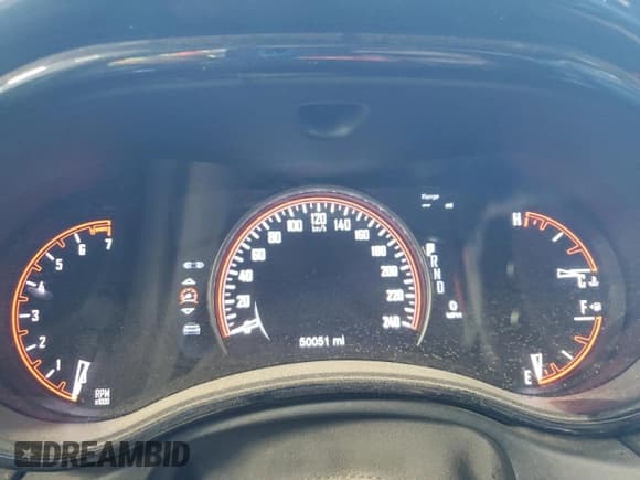 ✅ 2024 Dodge Durango GT Plus • VIN: 1C4RDJDG1RC157153 • Lot: 92370965. Wystawiony na Copart z przebiegiem 50 051 mil. Bezpłatny archiwum sprzedaży aukcyjnych z USA i szczegółowy raport historii pojazdu na DreamBid. Zdjęcie 9.