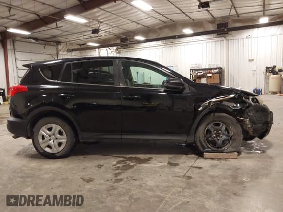 ✅ 2013 Toyota RAV4 LE • VIN: 2T3BFREV4DW036288 • Lot: 43547746. Listed on IAAI with 215,248 mi. Free auction sales archive from the USA and detailed vehicle history report at DreamBid. Image 13.
