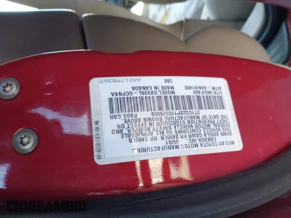 ✅ 2001 Toyota Solara SE • VIN: 2T1CG22P11C529656 • Lot: 43696180. Listed on IAAI with 257,850 mi. Free auction sales archive from the USA and detailed vehicle history report at DreamBid. Image 9.