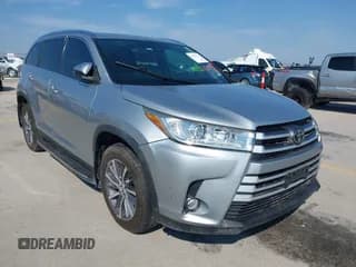 ✅ 2019 Toyota Highlander SE • VIN: 5TDKZRFH8KS345034 • Лот: 42825745. Опубликован ранее на IAAI с пробегом Не указан. Бесплатный доступ к архиву аукционных продаж из США и подробный отчёт об истории автомобиля на DreamBid. Изображение 1.